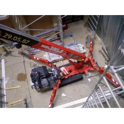 Mini Grue araigne 506 4